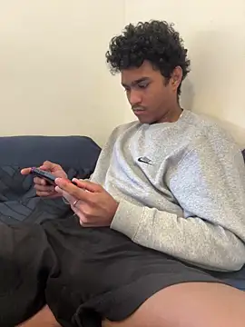 Snapshot of Ryan-hot chatting on 02/28/26, 03:00 Ryan-hot online show from 02/28/26, 03:00