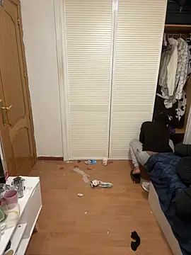 Snapshot of Ryan-hot chatting on 03/01/26, 09:37 Ryan-hot online show from 03/01/26, 09:37