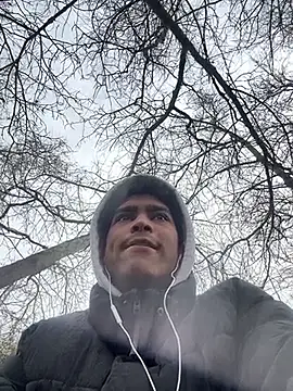 Snapshot of Ryan-hot chatting on 02/12/26, 03:45 Ryan-hot online show from 02/12/26, 03:45