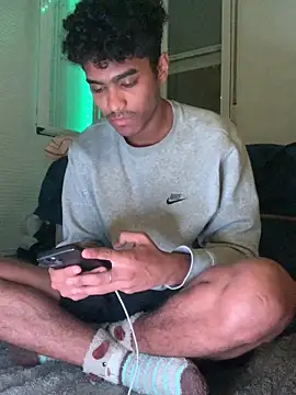 Ryan-hot online show from 10/25/25, 10:43