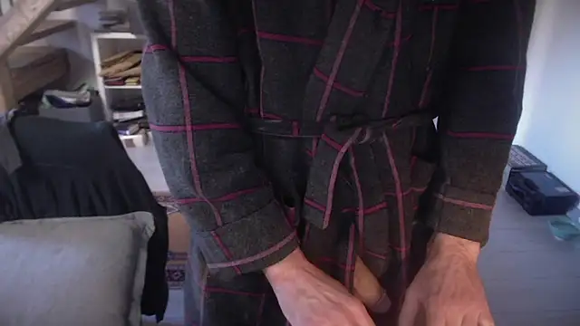 Snapshot of contemptumundi888 chatting on 12/14/25, 12:55 contemptumundi888 online show from 12/14/25, 12:55