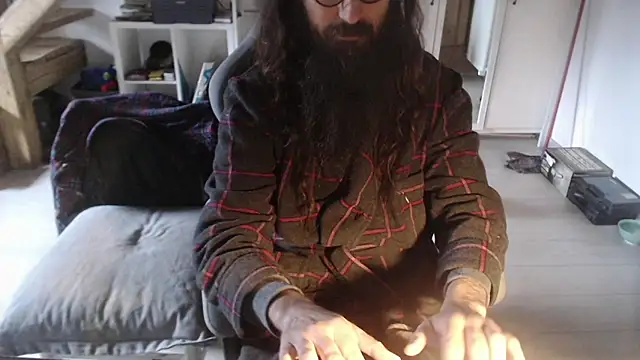 Snapshot of contemptumundi888 chatting on 11/24/25, 11:10 contemptumundi888 online show from 11/24/25, 11:10