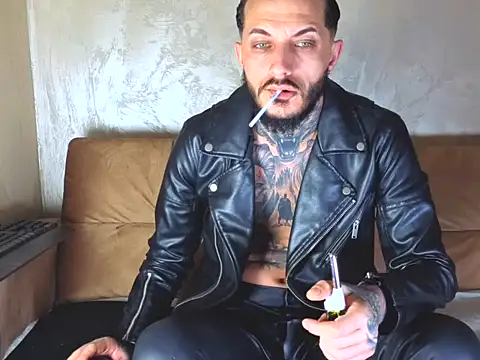 MentoXXL online show from 04/02/26, 12:23