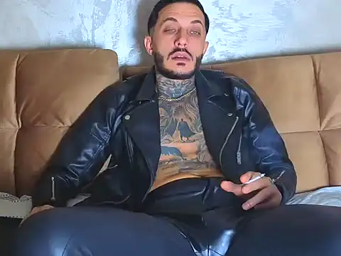 MentoXXL online show from 11/12/25, 04:00