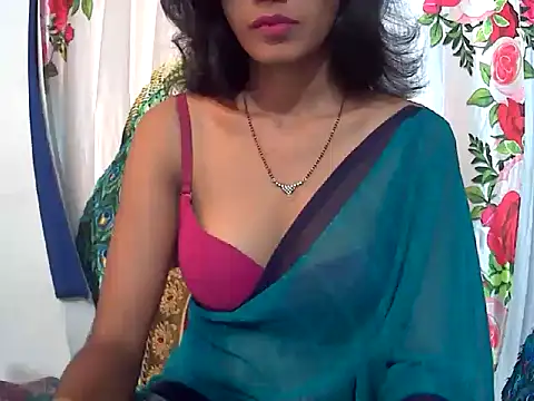 Snapshot of sexy_janu25 chatting on 09/25/25, 05:02 sexy janu25 online show from 09/25/25, 05:02