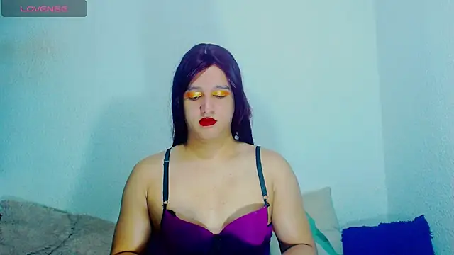 alexandrasexy32 online show from 05/13/26, 03:13