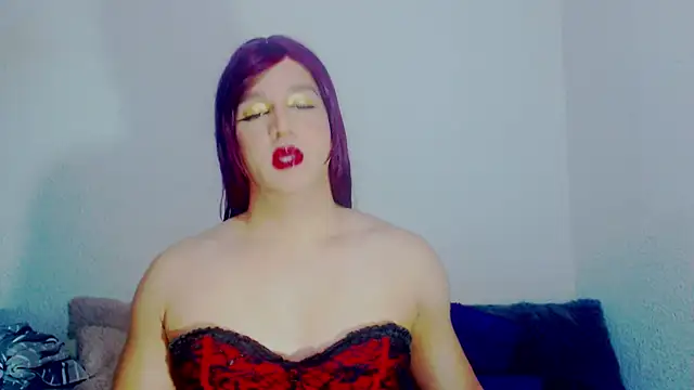 Snapshot of alexandrasexy32 chatting on 02/24/26, 02:12 alexandrasexy32 online show from 02/24/26, 02:12