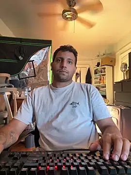 TacosSenpai online show from 10/07/25, 09:38