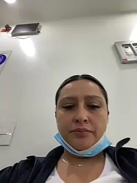 Keittly  online show from 11/27/25, 06:19