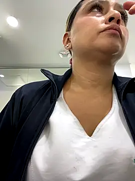 Keittly  online show from 11/04/25, 05:39