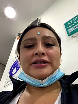 Keittly  online show from 11/01/25, 02:00