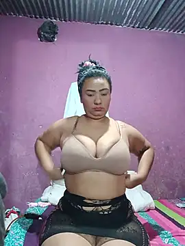 Milena1024 online show from 06/26/26, 10:21