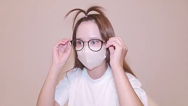 Snapshot of _hina_chan_ chatting on 07/05/26, 02:02 hina chan online show from 07/05/26, 02:02