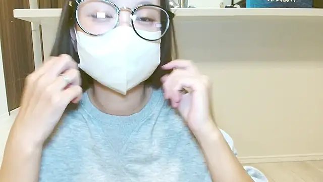  hina chan  online show from 11/15/25, 02:21