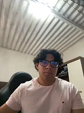 Snapshot of ikkipro chatting on 02/02/26, 10:53 ikkipro online show from 02/02/26, 10:53