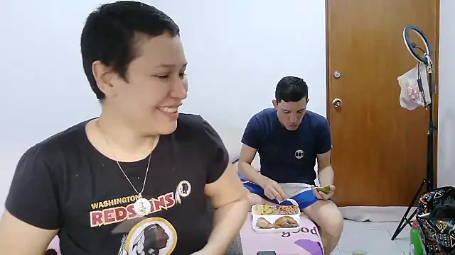 Snapshot of luxandracon23 chatting on 01/11/26, 09:44 luxandracon23 online show from 01/11/26, 09:44