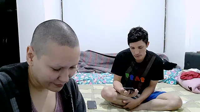 luxandracon23 online show from 11/22/25, 12:21