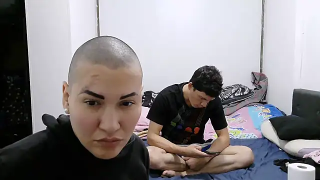 luxandracon23 online show from 11/20/25, 12:33