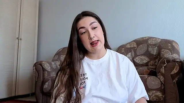 Snapshot of Aria_Blisss chatting on 02/16/26, 05:28 Aria Blisss online show from 02/16/26, 05:28