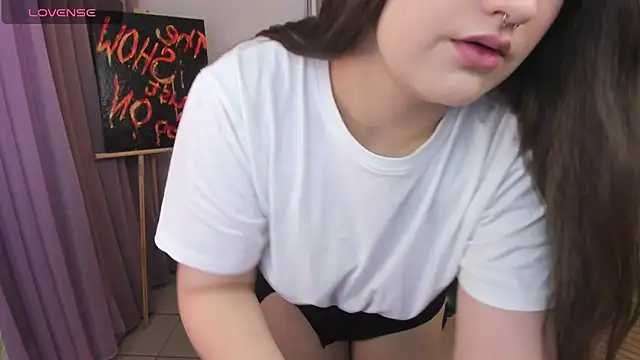 Snapshot of Aria_Blisss chatting on 02/12/25, 08:49 Aria Blisss online show from 02/12/25, 08:49