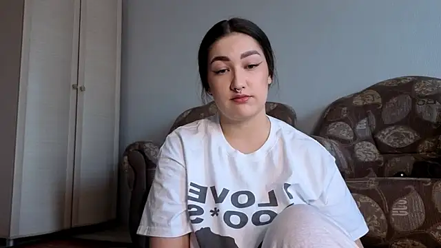 Snapshot of Aria_Blisss chatting on 02/21/26, 02:46 Aria Blisss online show from 02/21/26, 02:46