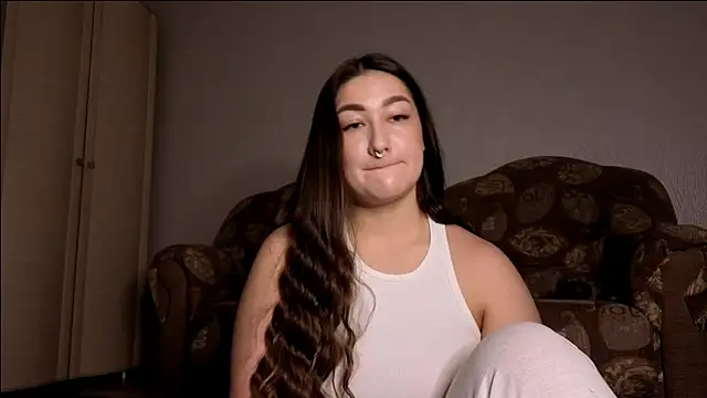 Snapshot of Aria_Blisss chatting on 02/06/26, 01:12 Aria Blisss online show from 02/06/26, 01:12