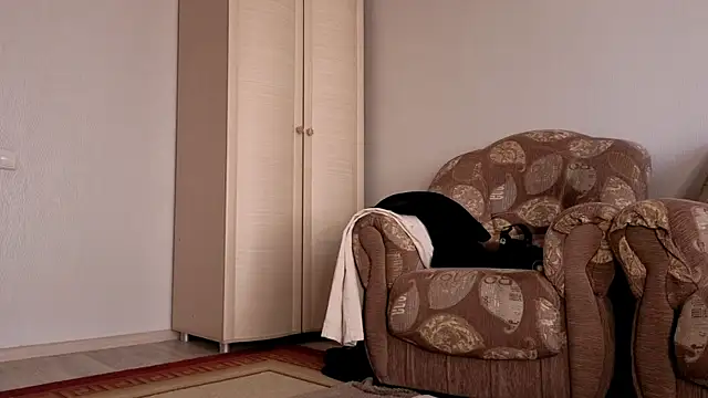 Aria Blisss online show from 04/28/26, 05:34