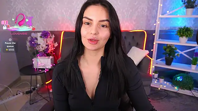 MilashaLovely online show from 11/28/25, 02:39