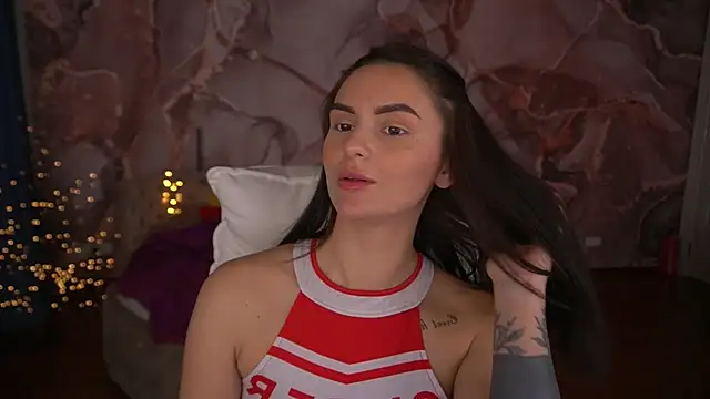 Snapshot of MilashaLovely chatting on 03/18/25, 05:01 MilashaLovely online show from 03/18/25, 05:01