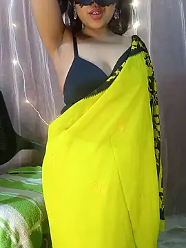 deslisexpriya online show from 10/14/25, 10:42