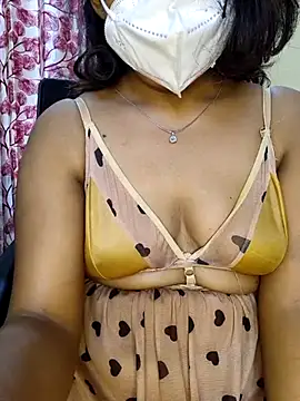 deslisexpriya online show from 03/18/25, 02:08