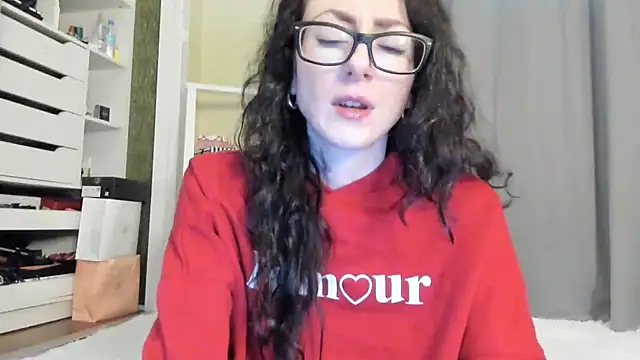 Baby Jewel online show from 10/23/25, 10:14