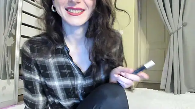 Baby Jewel online show from 11/18/25, 12:19