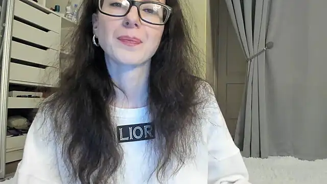 Baby Jewel online show from 11/20/25, 11:11