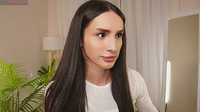 Kim Oberlin  online show from 12/03/25, 04:06