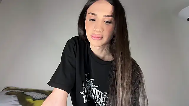 Snapshot of Kim_Oberlin_ chatting on 03/01/26, 11:10 Kim Oberlin online show from 03/01/26, 11:10