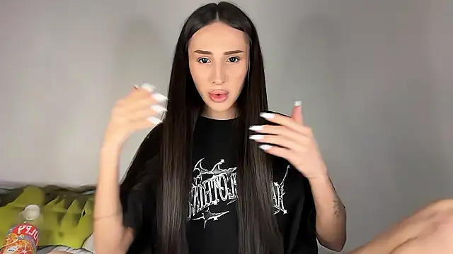 Snapshot of Kim_Oberlin_ chatting on 02/13/26, 06:08 Kim Oberlin online show from 02/13/26, 06:08