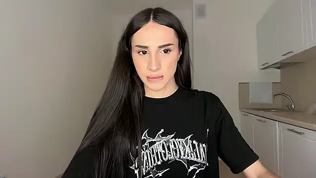 Kim Oberlin  online show from 04/03/26, 07:42