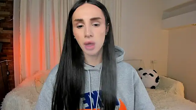 Snapshot of Kim_Oberlin_ chatting on 01/07/26, 11:15 Kim Oberlin online show from 01/07/26, 11:15