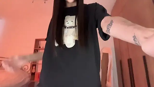 Kim Oberlin  online show from 04/10/26, 04:14