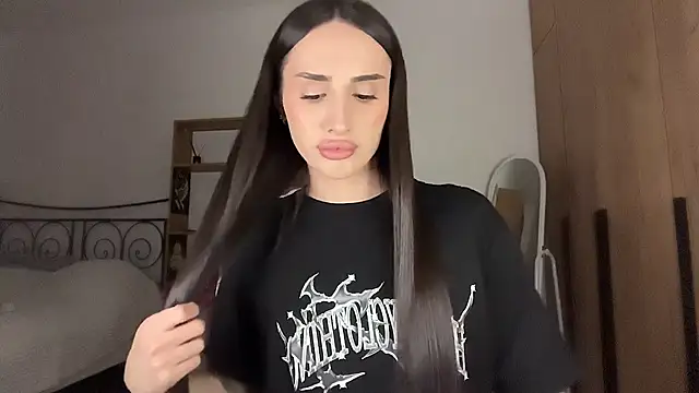 Kim Oberlin  online show from 04/08/26, 09:05