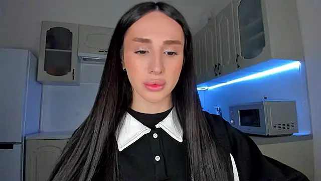 Snapshot of Kim_Oberlin_ chatting on 02/06/26, 06:04 Kim Oberlin online show from 02/06/26, 06:04