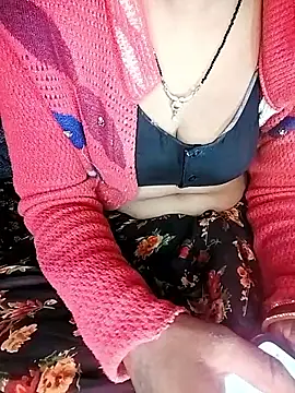 Snapshot of kumarigirl chatting on 11/08/25, 04:43 kumarigirl online show from 11/08/25, 04:43