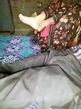 Snapshot of kumarigirl chatting on 10/28/25, 08:57 kumarigirl online show from 10/28/25, 08:57