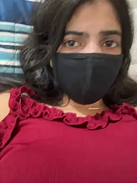 Lunaxx001 online show from 04/03/26, 05:41