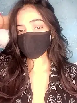 Lunaxx001 online show from 03/26/26, 06:33