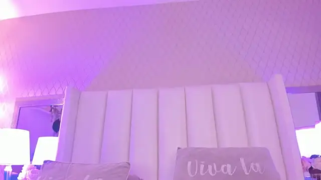 SophiaSmiiths  online show from 05/07/26, 10:24