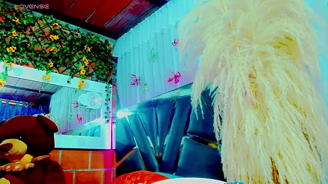 nauthyvalentina online show from 03/07/26, 06:02