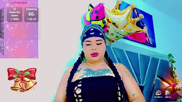 Snapshot of nauthyvalentina chatting on 12/27/24, 02:12 nauthyvalentina online show from 12/27/24, 02:12