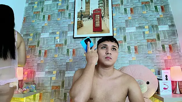 Snapshot of couple_lovelyds chatting on 10/24/25, 08:52 couple lovelyds online show from 10/24/25, 08:52